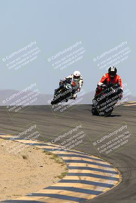 media/Mar-28-2022-Superbike Trackdays (Mon) [[b8603d0f67]]/Open Track Time/Turns 9 and 10/